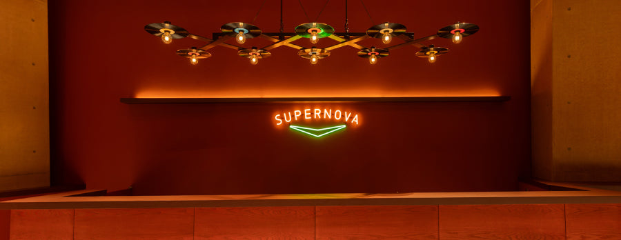 ホリプロ初の新ライブハウスを「香り」でブランディング、オープニング