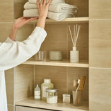 【新発売】スマイリング ホワイトティー  リードディフューザー（120ml）